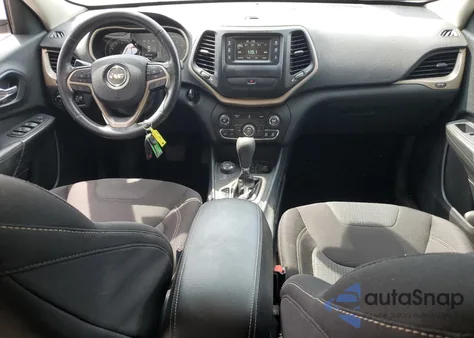 2016 Jeep Cherokee Latitude из США, поврежденный, VIN 1C4PJMCB4GW196807